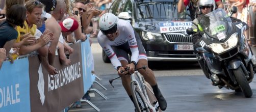 Fabian Cancellara in azione: lo svizzero ha abbandonato il Giro dopo 9 tappe.