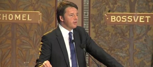 Il premier italiano Matteo Renzi risponde alle domande del pubblico