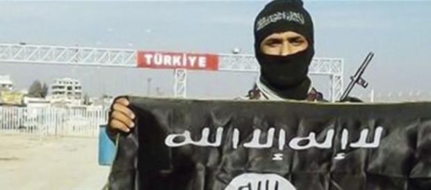 Secondo i servizi segreti turchi l'ISIS starebbe pianificando nuovi attacchi in Turchia Secondo i servizi segreti turchi l'ISIS starebbe pianificando nuovi attacchi in Turchia