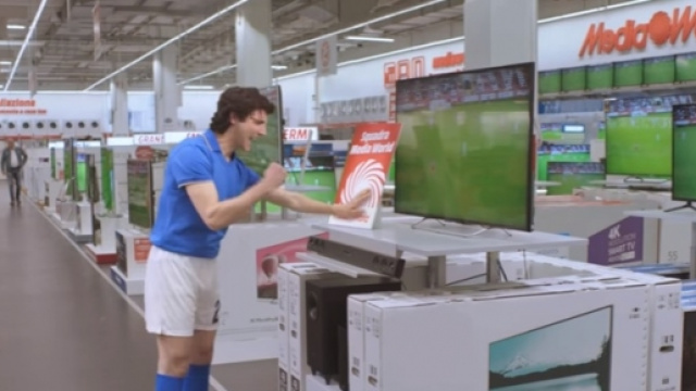 Le offerte dei volantini Mediaworld e Unieuro a fine maggio 2016