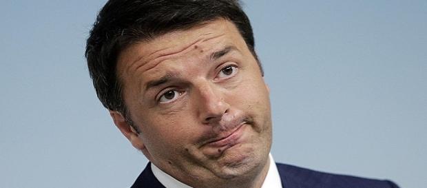 Insultare Renzi su Facebook è costato il posto di lavoro ad una lavoratrice della Piaggio Insultare Renzi su Facebook è costato il posto di lavoro ad una lavoratrice della Piaggio