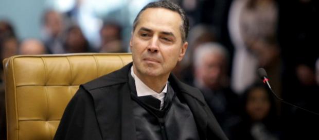 Luís Roberto Barroso é alvo de escuta no STF Luís Roberto Barroso é alvo de escuta no STF