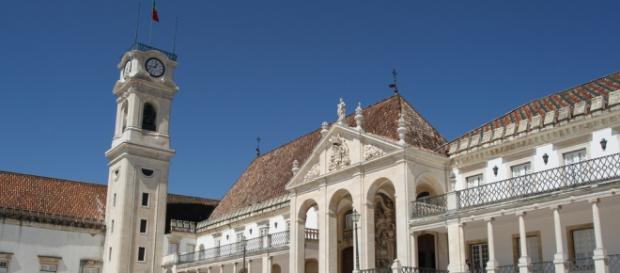 O OAF deve chegar aos caloiros logo que se matriculam na Universidade de Coimbra O OAF deve chegar aos caloiros logo que se matriculam na Universidade de Coimbra