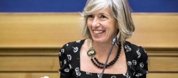 Stefania Giannini: scuole aperte anche d'estate e di domenica Stefania Giannini: scuole aperte anche d'estate e di domenica