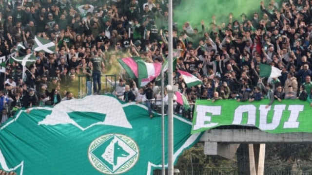 I supporters della Curva Sud di Avellino.