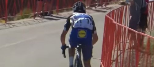 Julian Alaphilippe lanciato verso la vittoria