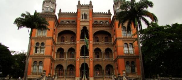 Fiocruz abre vagas em especialização gratuita a distância Fiocruz abre vagas em especialização gratuita a distância