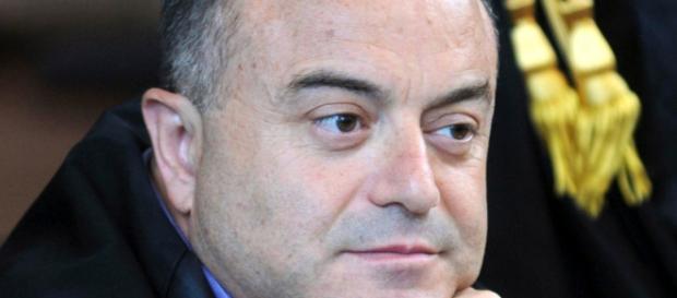 Nicola Gratteri si insedia a Catanzaro Nicola Gratteri si insedia a Catanzaro