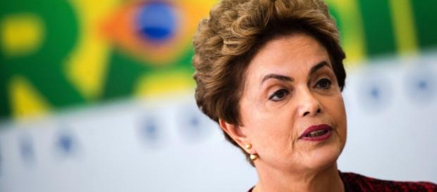 Rosa Weber determina que Dilma justifique o que caracteriza ser 'golpe de Estado'. Rosa Weber determina que Dilma justifique o que caracteriza ser 'golpe de Estado'.