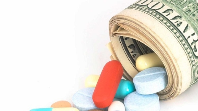 Sono in arrivo numerosi nuovi farmaci, molto costosi. I SSN pensano di adottare criteri di rimborsabilit&agrave; solo a fronte di una efficacia documentata.