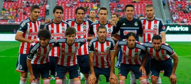 Alineación de Chivas (Foto: Pasión Chivas). Alineación de Chivas (Foto: Pasión Chivas).
