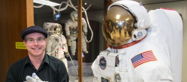 Andy Weir at the Johnson Space Center (NASA) Andy Weir at the Johnson Space Center (NASA)