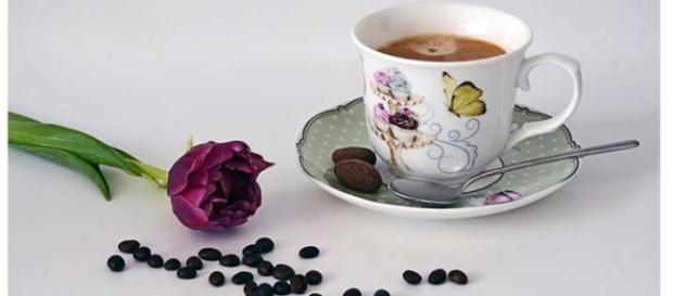 Il caffè: non solo una bevanda, ma un momento da condividere Il caffè: non solo una bevanda, ma un momento da condividere