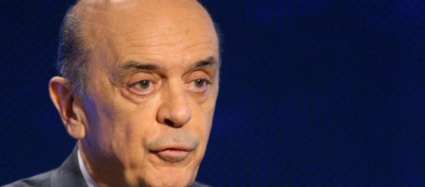 José Serra deu discurso enfatizando a proteção das fronteiras brasileiras. José Serra deu discurso enfatizando a proteção das fronteiras brasileiras.