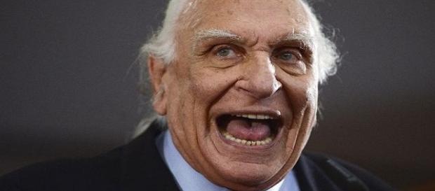 Lo storico leader radicale Marco Pannella, si è spento a Roma a 86 anni Lo storico leader radicale Marco Pannella, si è spento a Roma a 86 anni