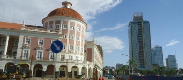 FMI chega brevemente à capital angolana FMI chega brevemente à capital angolana
