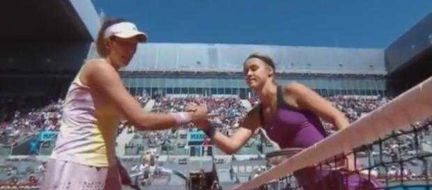 Garbiñe Muguruza vence a Anna Schmiedlova en Madrid Garbiñe Muguruza vence a Anna Schmiedlova en Madrid