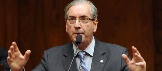 Presidente da Câmara dos Deputados diz que o governo 'morreu'. Presidente da Câmara dos Deputados diz que o governo 'morreu'.