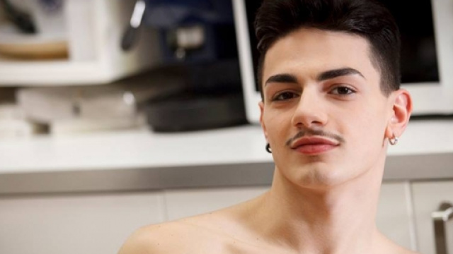 Amici news: Alessio vola in America con la compagnia Parson.