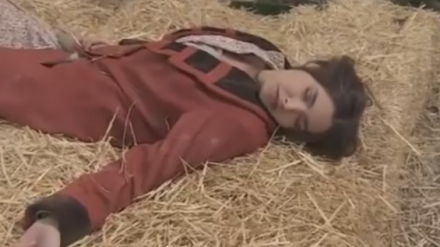 Il Segreto: Amalia cade dal balcone, sopravvivera?