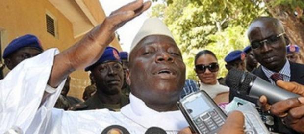 President Yahya Jammeh after casting his vote in 2006 / Umaru Fofana, www.newvision.co.ug President Yahya Jammeh after casting his vote in 2006 / Umaru Fofana, www.newvision.co.ug