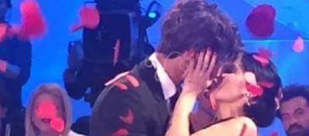 Uomini e Donne: Andrea Damante ha scelto Giulia Uomini e Donne: Andrea Damante ha scelto Giulia