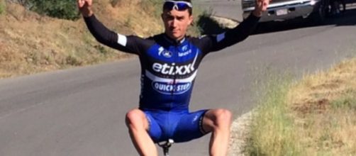 Le acrobazie di Julian Alaphilippe