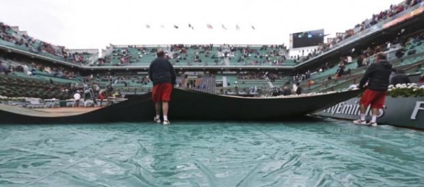 La lluvia empañó el arranque de Roland Garros La lluvia empañó el arranque de Roland Garros