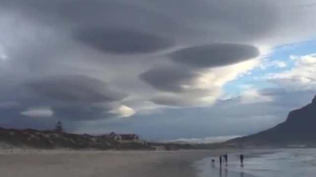 Sar&agrave; uno strano effetto delle nuvole?