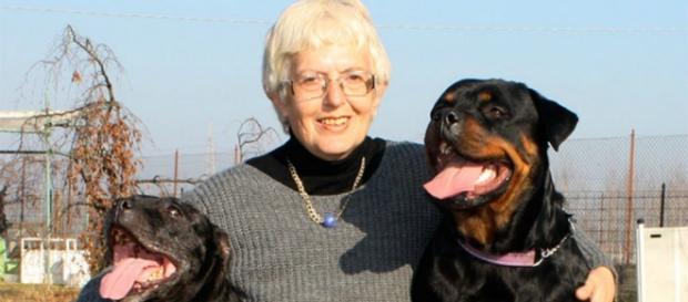 Addio a Varia Rossi, cinofila e ideatrice di "Ti presento il cane" Addio a Varia Rossi, cinofila e ideatrice di "Ti presento il cane"