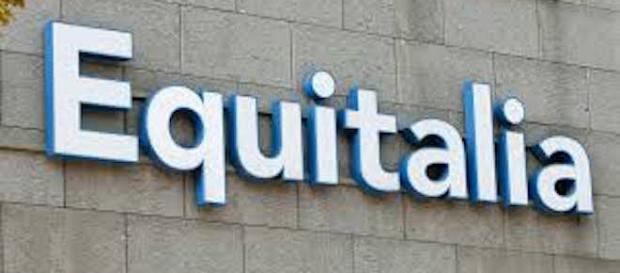 Addio ad Equitalia, al suo posto l'Agenzia delle Entrate Addio ad Equitalia, al suo posto l'Agenzia delle Entrate