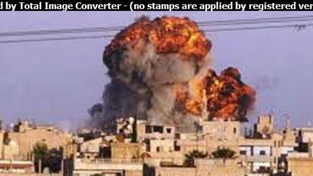 Immagini di battaglie contro l'ISIS in Siria