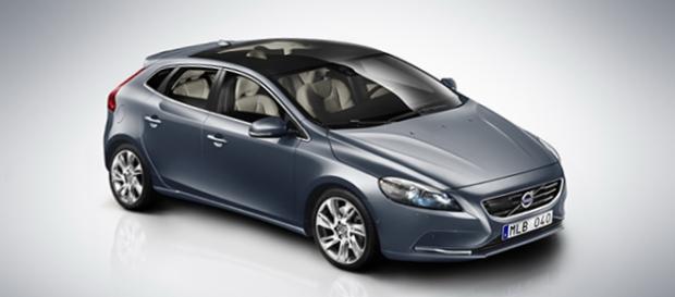 Nuova Volvo V40 2016, le caratteristiche principali. Nuova Volvo V40 2016, le caratteristiche principali.