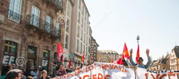 Protesta contro le riforme in Francia Protesta contro le riforme in Francia