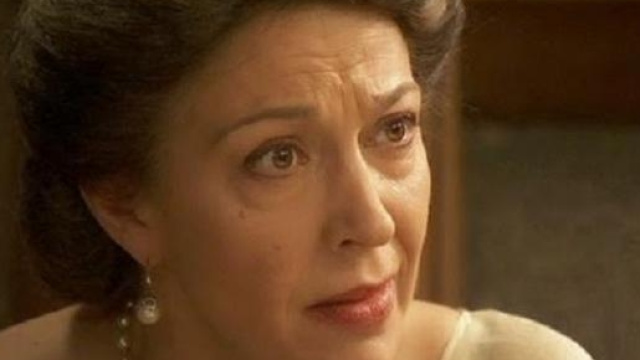 'Il Segreto': c'è Francisca dietro la morte della moglie di Raimundo.