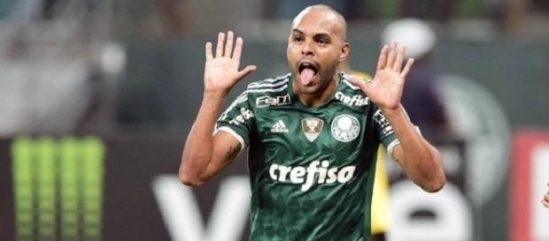 Alecsandro foi o autor do segundo gol do Palmeiras na partida. Alecsandro foi o autor do segundo gol do Palmeiras na partida.