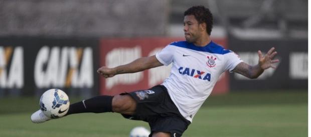 Guilherme Andrade renova com o Corinthians até dezembro Guilherme Andrade renova com o Corinthians até dezembro