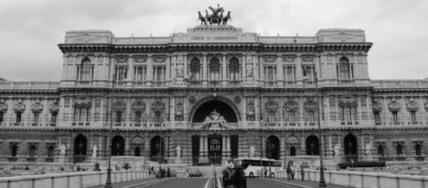 Tossicodipendenza e abuso di sostanze stupefacenti. Tossicodipendenza e abuso di sostanze stupefacenti.