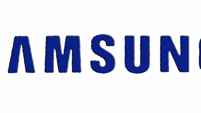 Samsung e display pieghevole: info ad oggi 26 maggio 2016