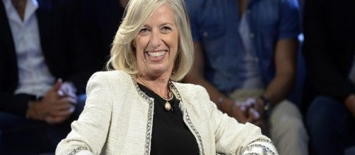 Giannini: accorciare vacanze estive delle scuole. Riferimento a docenti fannulloni?