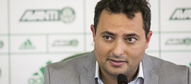 Alexandre Mattos, executivo de futebol do Palmeiras, está na Europa. Alexandre Mattos, executivo de futebol do Palmeiras, está na Europa.