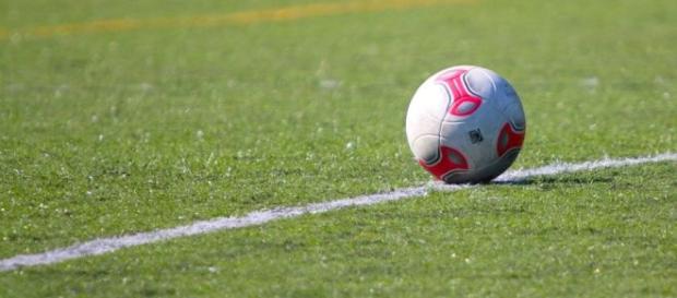 Grandes clássicos vão agitar a quarta rodada do Brasileirão, que acontece nesse final de semana. Grandes clássicos vão agitar a quarta rodada do Brasileirão, que acontece nesse final de semana.