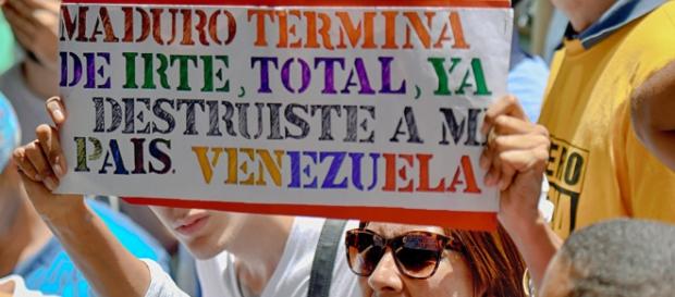 Protestas contra el Presidente Maduro Protestas contra el Presidente Maduro