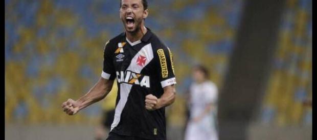 Torcedor do Vasco pode acompanhar luta pelo tri do Carioca no EI em 2017 (Fonte: Preparado para Valer) Torcedor do Vasco pode acompanhar luta pelo tri do Carioca no EI em 2017 (Fonte: Preparado para Valer)