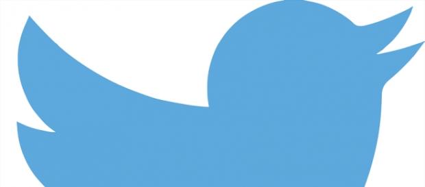 Twitter va all’inseguimento di Facebook, lasciando più margine ai suoi iscritti. Twitter va all’inseguimento di Facebook, lasciando più margine ai suoi iscritti.