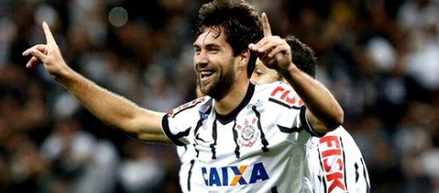 Felipe deve trocar Corinthians pelo Porto (Divulgação) Felipe deve trocar Corinthians pelo Porto (Divulgação)
