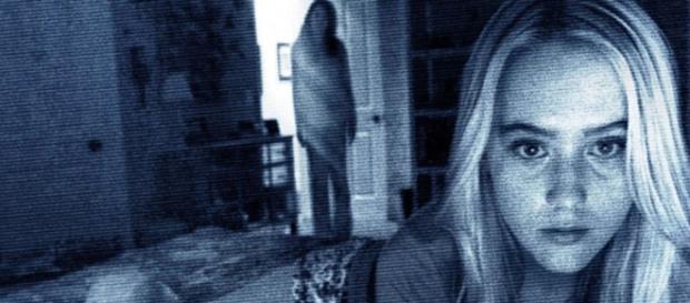 POLTERGEIST ¿Hay alguien ahi? convives con alguien más? POLTERGEIST ¿Hay alguien ahi? convives con alguien más?
