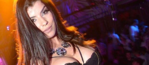 Sofia Sousa sensual em lingerie Sofia Sousa sensual em lingerie
