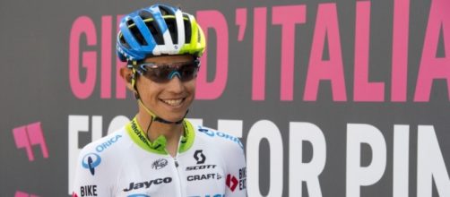 Esteban Chaves al Giro d'Italia - Foto Ansa/Peri