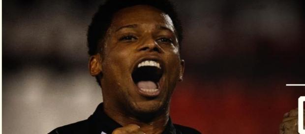 André é o pivô da disputa Sport x Corinthians André é o pivô da disputa Sport x Corinthians